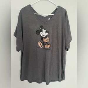 Disney Parks Bling Mickey Mouse shirt. Sz 1X. Gray.